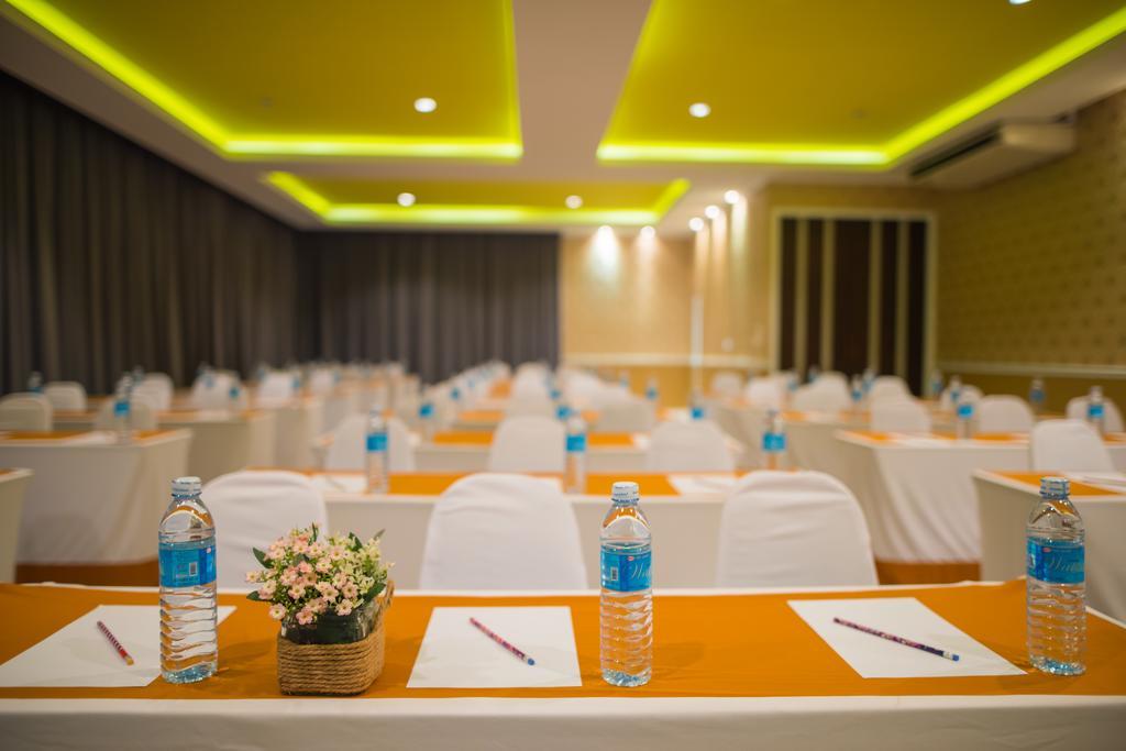 Milano Huahin Hotel Luaran gambar