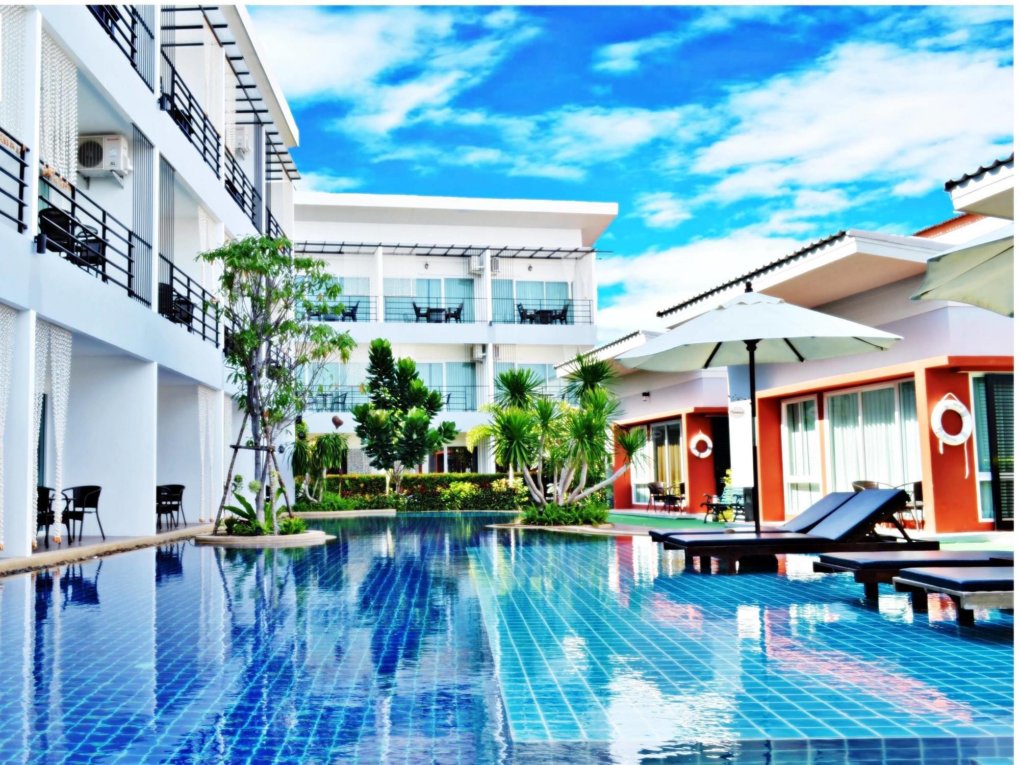 Milano Huahin Hotel Luaran gambar