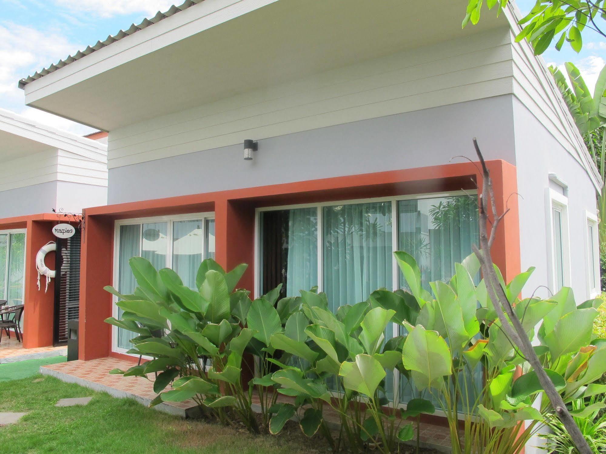 Milano Huahin Hotel Luaran gambar