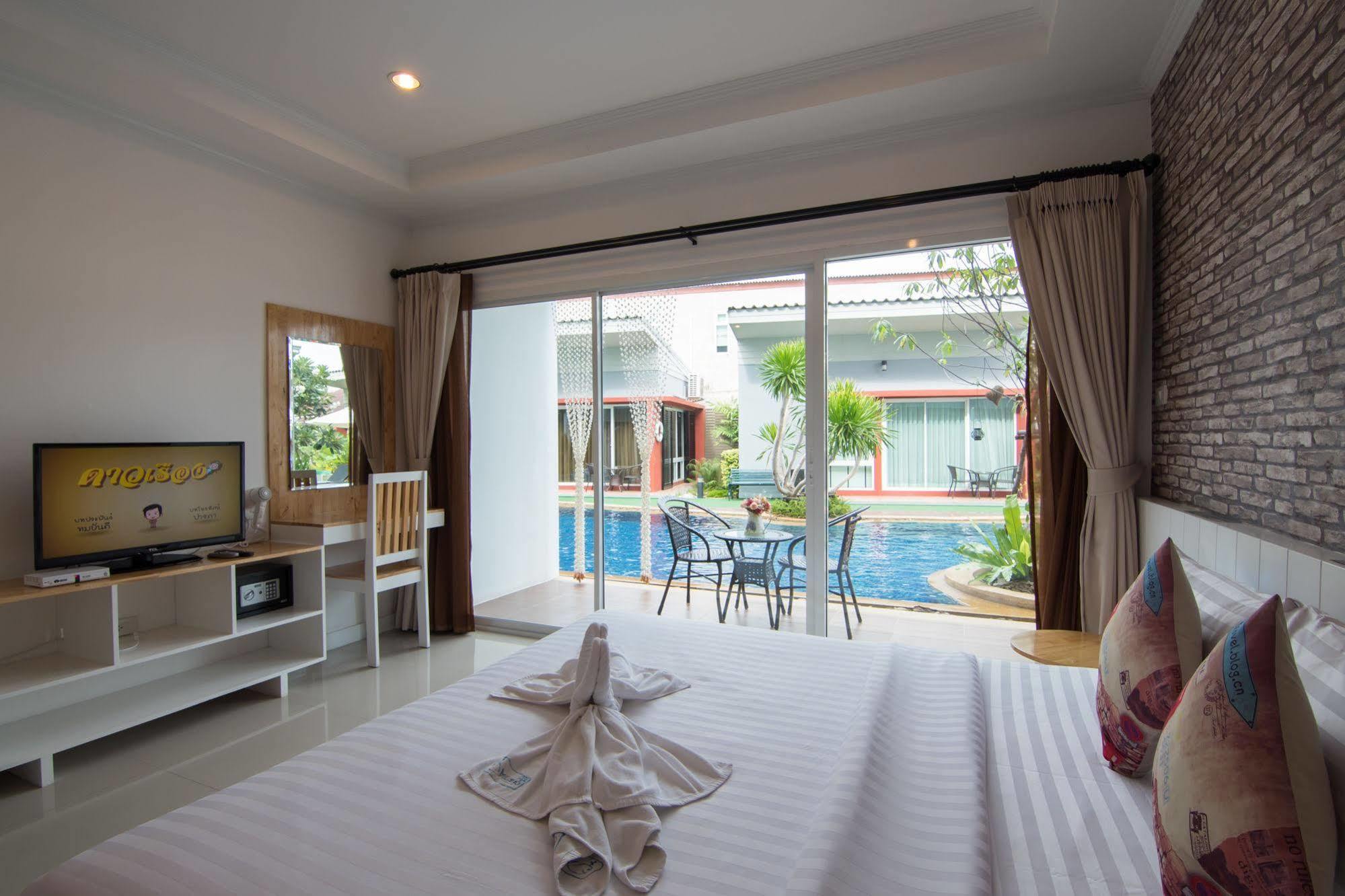 Milano Huahin Hotel Luaran gambar