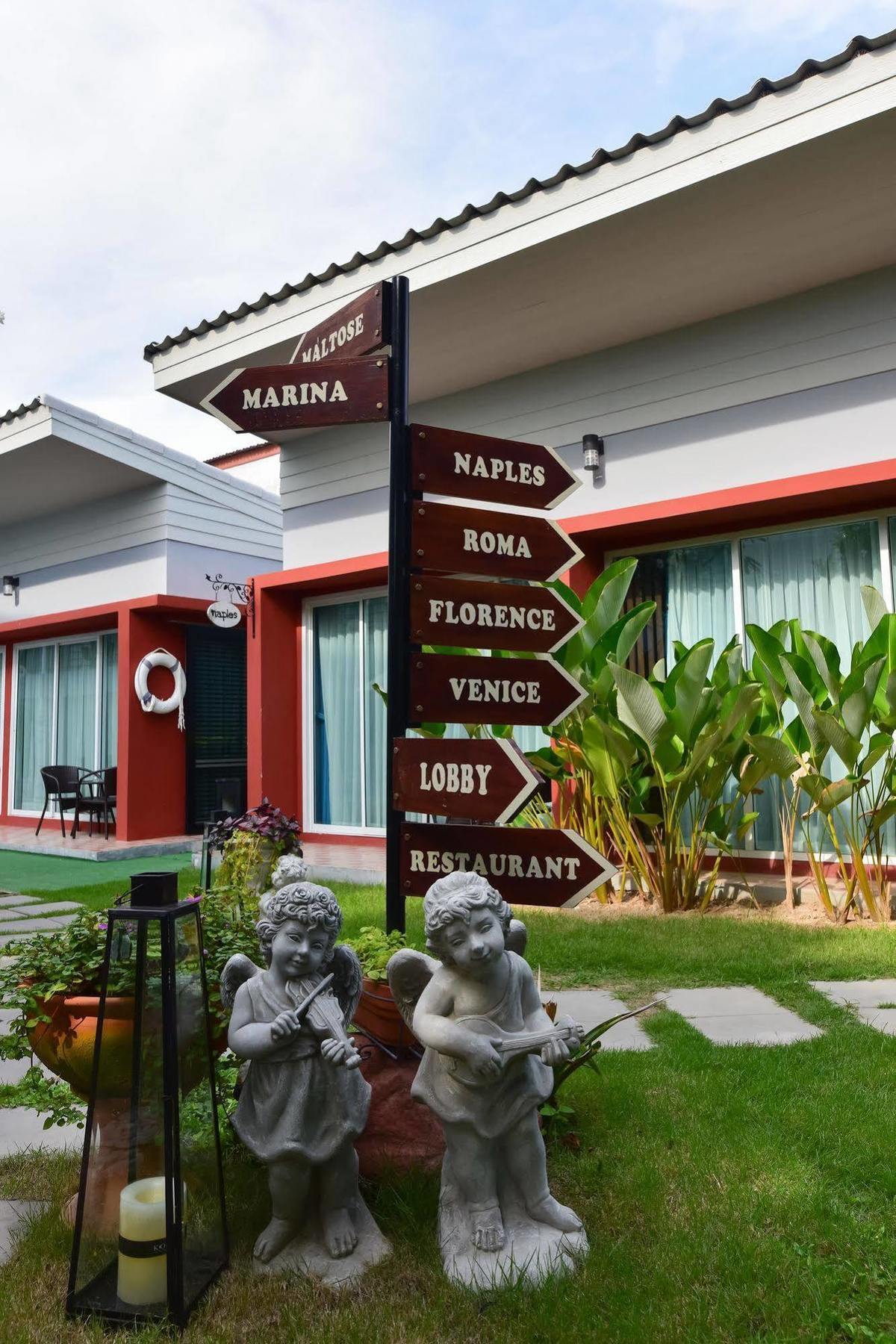 Milano Huahin Hotel Luaran gambar
